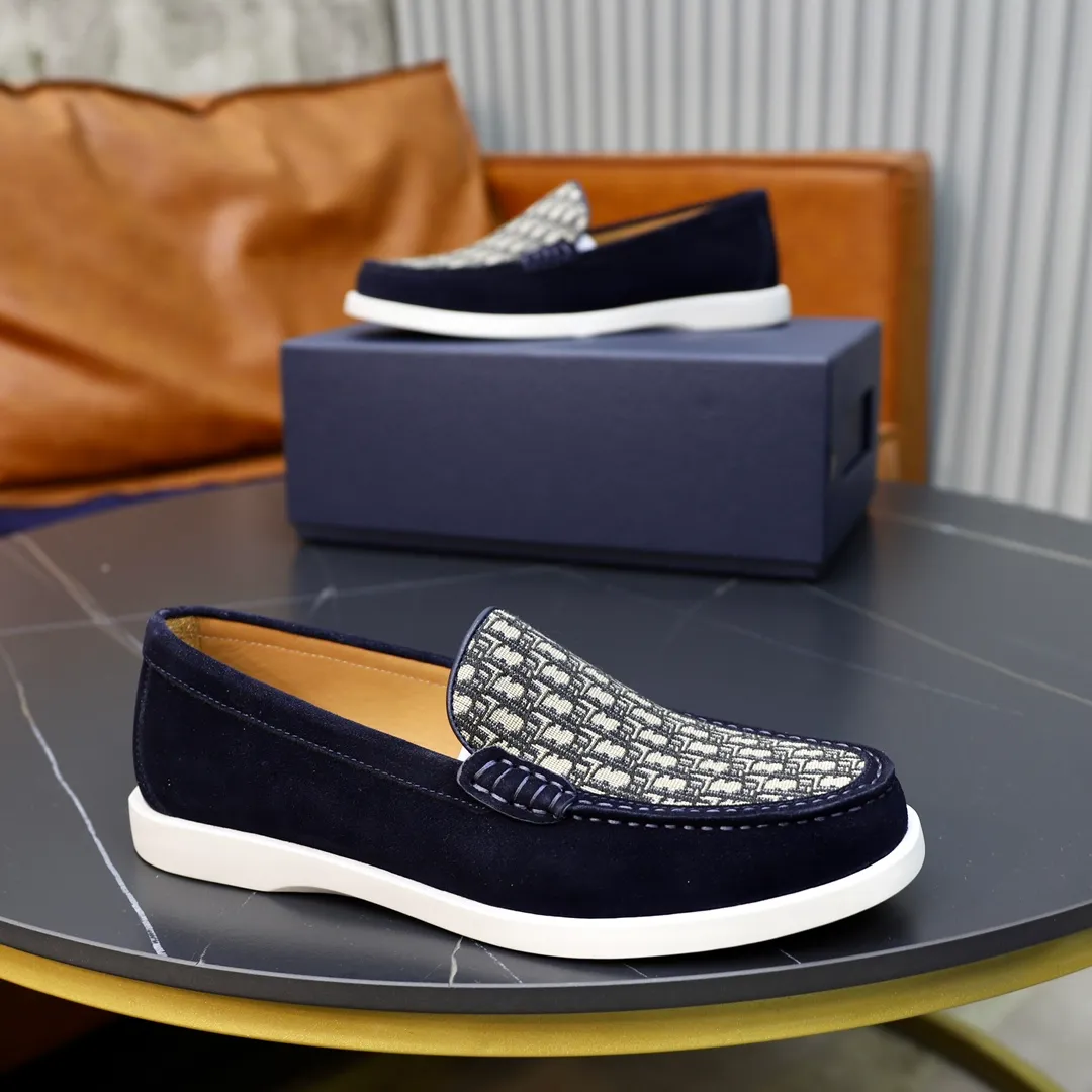 Ex-factory price: 540🙅‍♂️🙅‍♂️🙅‍♂️ Brand: Dior DIOR Standard code: Men's code 38/44 (45 can be customized) Grade: Same as the official website Material: Original cowhide stitching, cowhide lining, original TPU wear-resistant soft outsole Style categories: Leisure and sports version, footwear for driving, young fashion, European and American trends, British style Color: actual picture color